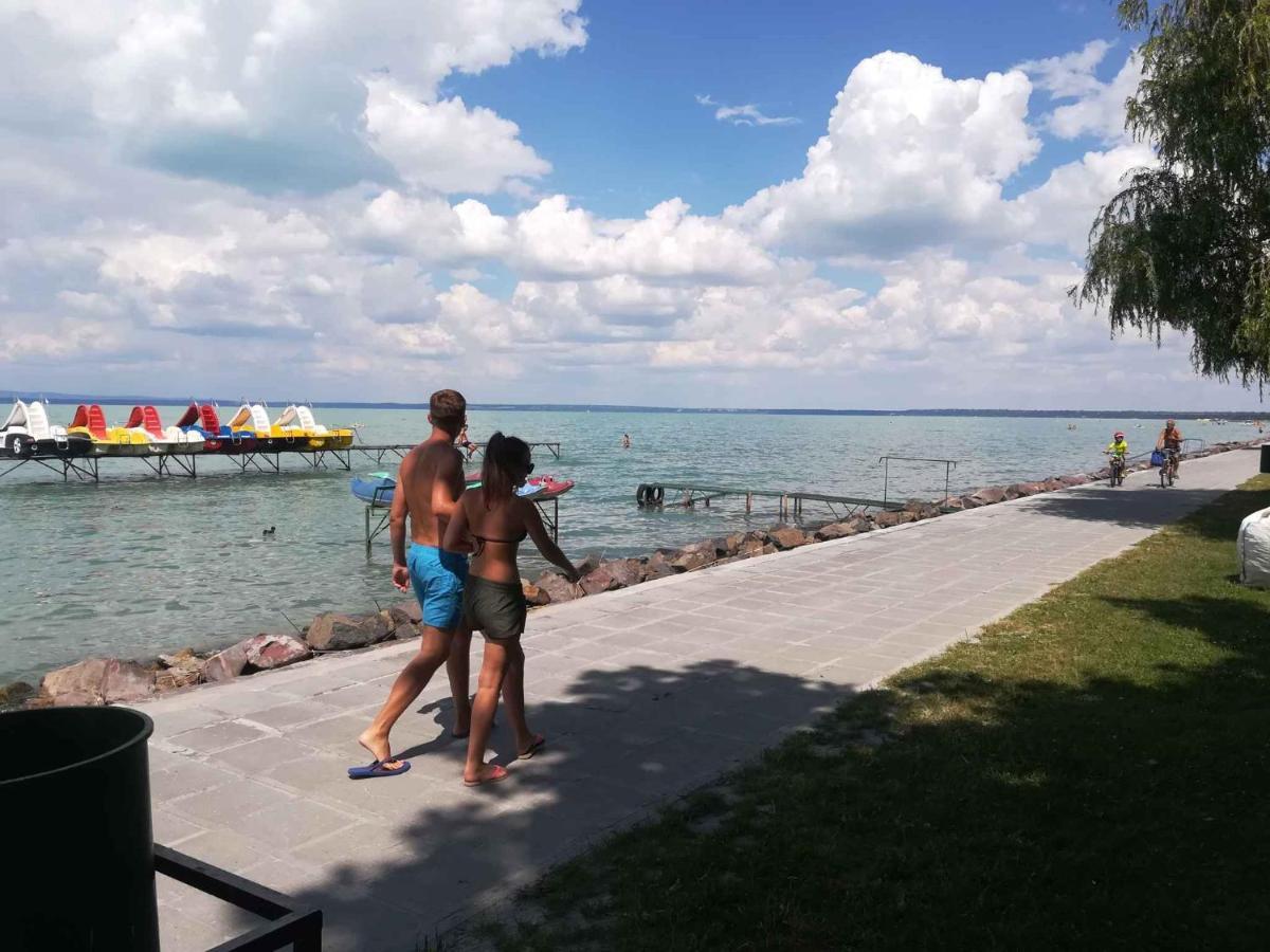 Holiday Home In Siofok - Balaton 42696 Luaran gambar